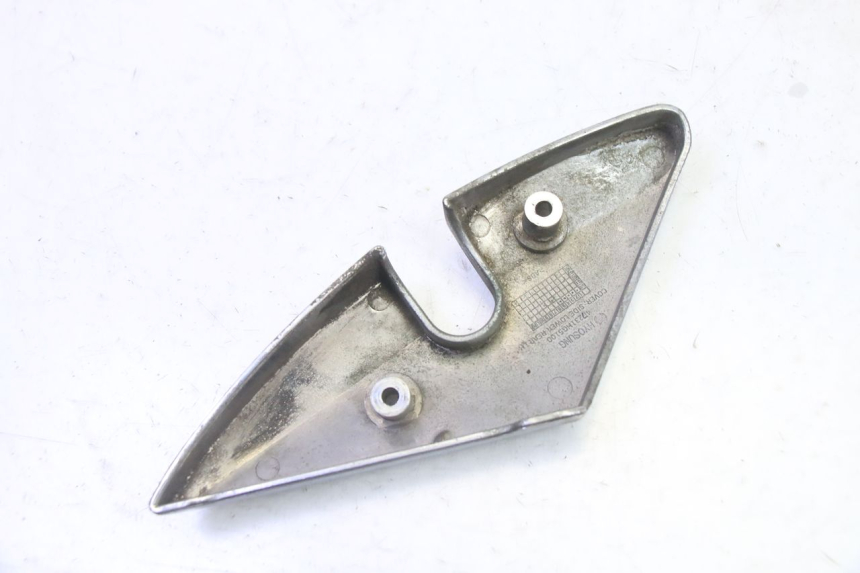 photo de TELAIO CARENA SINISTRA HYOSUNG GV AQUILA 125 (2000 - 2009) - Primo piano tecnico