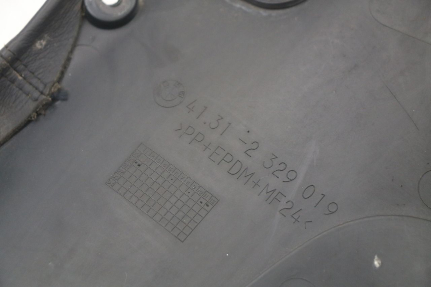 photo de TELAIO CARENA SINISTRA BMW C1 125 (2000 - 2003) - Dettagli dei punti di fissaggio