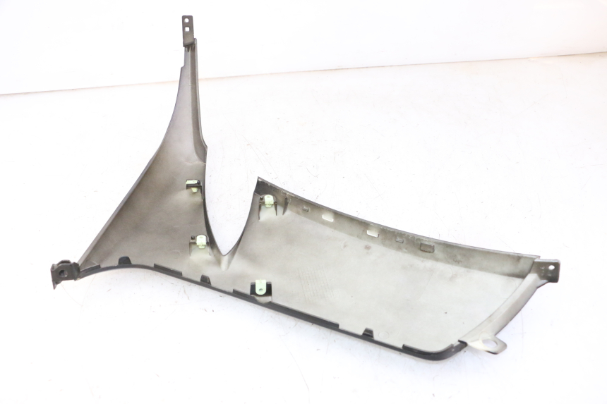 photo de TELAIO CARENA SINISTRA PEUGEOT CITYSTAR 50 (2013 - 2017) - Zoom sullo stato d'uso