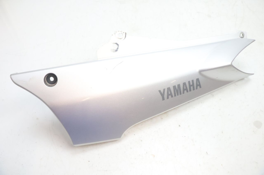 photo de TELAIO CARENA SINISTRA YAMAHA FJR 1300 (2001 - 2005) - Vista principale