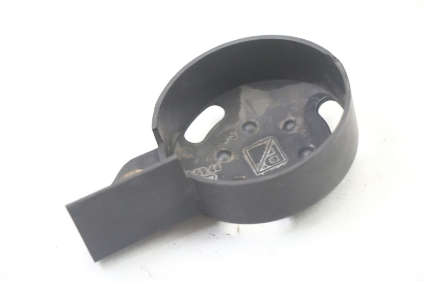 photo de TELAIO CARENA SINISTRA GILERA NEXUS 300 (2008 - 2013) - Zoom sullo stato d'uso