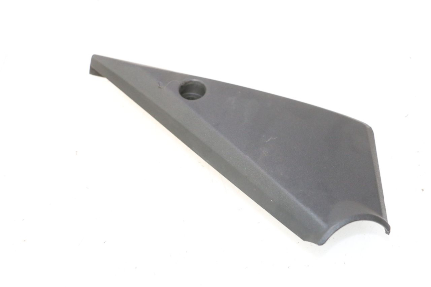 photo de TELAIO CARENA SINISTRA SUZUKI GSF N BANDIT 1200 (2001 - 2005) - Dettaglio del componente