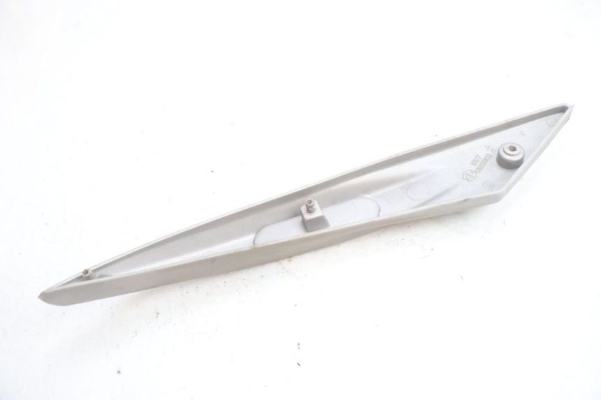 photo de TELAIO CARENA SINISTRA PIAGGIO LIBERTY 125 (1998 - 2008) - Stato della superficie e materiale