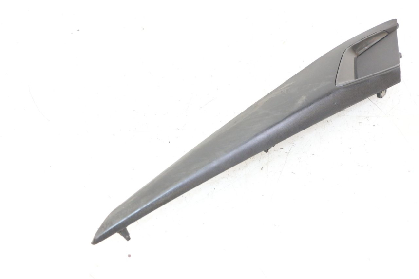 photo de TELAIO CARENA SINISTRA APRILIA SXR 50 (2021 - 2023) - Vista d'insieme del prodotto