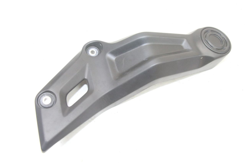 photo de TELAIO CARENA SINISTRA YAMAHA TRACER 7 700 (2020 - 2024) - Dettaglio del componente