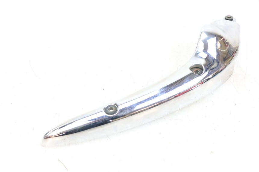 photo de COPERCHIO TELAIO LATERALE SINISTRO SUZUKI VL INTRUDER 125 (2004 - 2007) - Primo piano tecnico