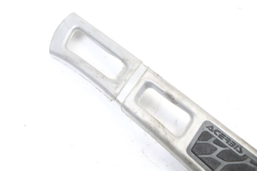 photo de TELAIO CARENA SINISTRA YAMAHA YZ 125 (2006 - 2016) - Dettaglio del componente