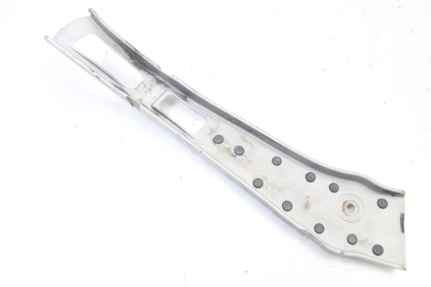 photo de TELAIO CARENA SINISTRA YAMAHA YZ 125 (2006 - 2016) - Primo piano tecnico