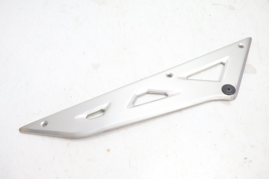 photo de Telaio laterale di copertura SUZUKI GSX F GSXF 750 (1988 - 1998) - Zoom sullo stato d'uso