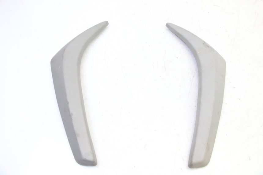 photo de Telaio laterale di copertura PIAGGIO LIBERTY 4T 50 (2009 - 2015) - Dettaglio del componente