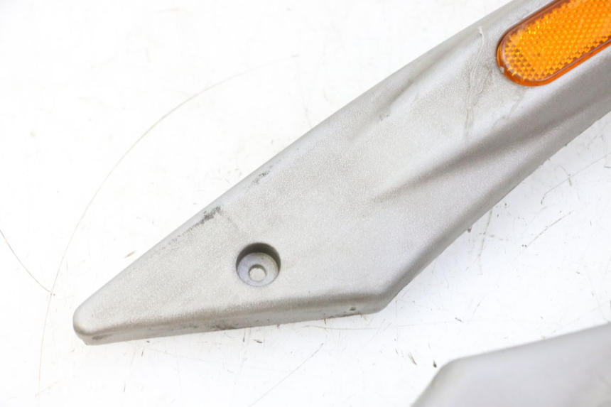 photo de TELAIO CARENA PIAGGIO LIBERTY 125 (1998 - 2008) - Caratteristiche distintive