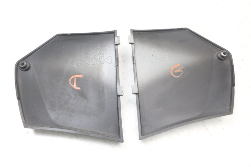 photo de TELAIO CARENA PIAGGIO MP3 HPE 350 (2018 - 2020) - Zoom sullo stato d'uso