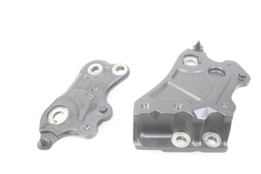 photo de CACHE TELAIO LATERALE YAMAHA MT-07 MT07 700 (2018 - 2020) - Altra angolazione