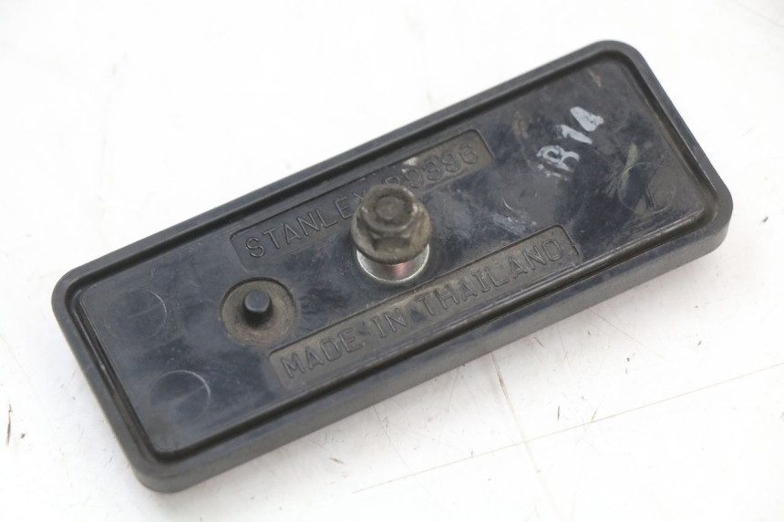 photo de TELAIO CARENA HONDA PCX (JF28) 125 (2009 - 2011) - Zoom sullo stato d'uso