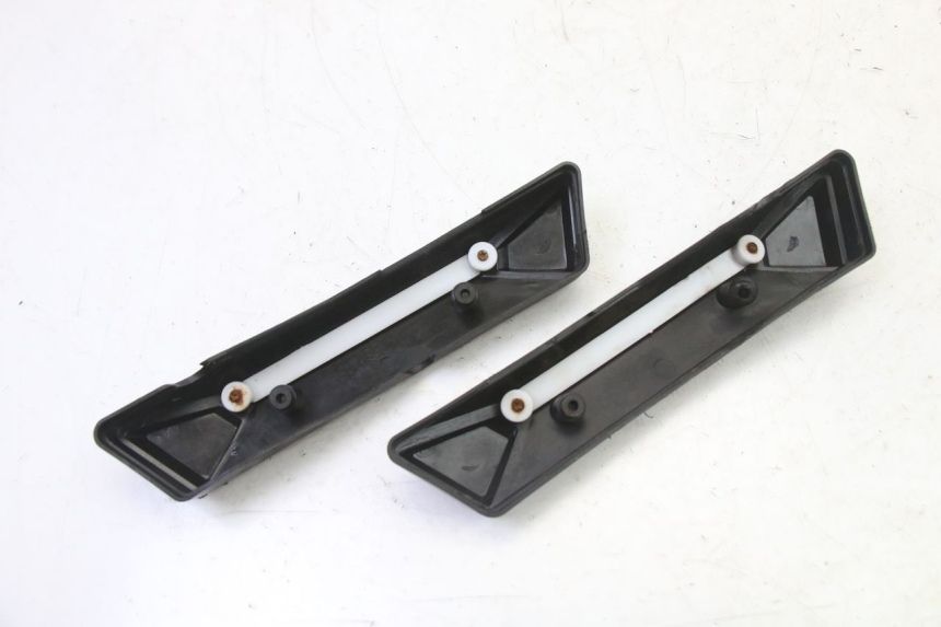 photo de TELAIO CARENA PUNK ELECTRIC RIDER 1 - Dettagli dei punti di fissaggio