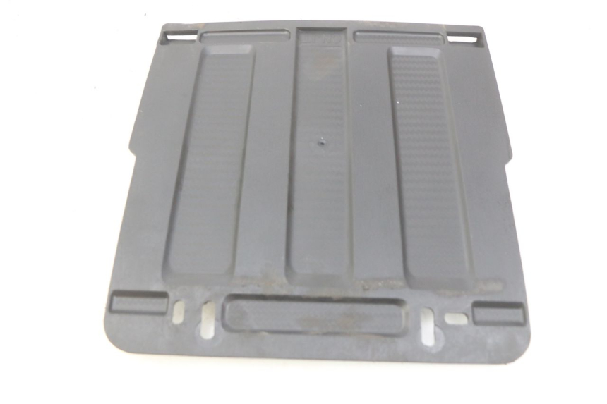 photo de CACHE TELAIO LATERALE LVNENG S5 1 (2019 - 2023) - Zoom sullo stato d'uso