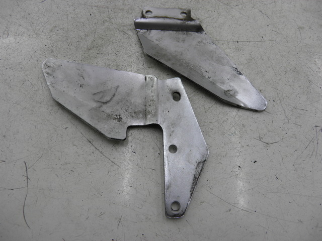 photo de Telaio laterale di copertura SUZUKI GS GSE 500 (2001 - 2003) - Altra angolazione