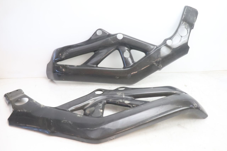 photo de TELAIO CARENA SUZUKI SV S 650 (2003 - 2009) - Vista principale
