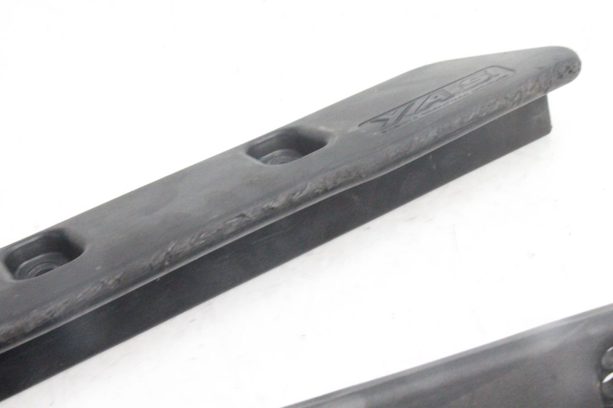 photo de TELAIO CARENA YAMAHA WAVE RUNNER GP R 1200 (2000 - 2003) - Primo piano tecnico