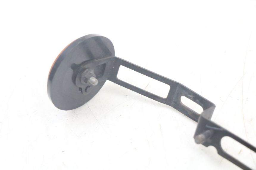 photo de CACHE TELAIO LATERALE YAMAHA XMAX X-MAX ABS 125 (2017 - 2020) - Dettagli dei punti di fissaggio