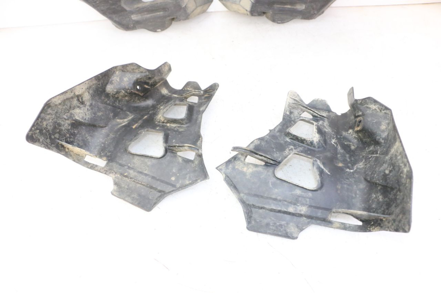 photo de TELAIO CARENA YAMAHA YFM GRIZZLY 550 (2008 - 2015) - Ricambio usato controllato