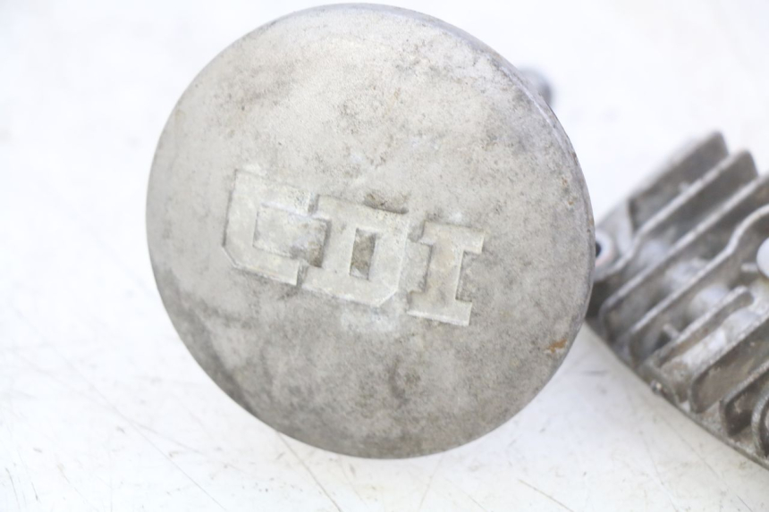 photo de COPERCHIO VALVOLE ORION AGB37 CRF1 DIRT BIKE 125 (2013 - 2021) - Altra angolazione