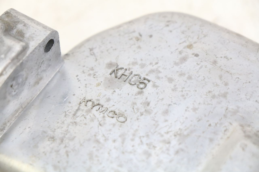 photo de COPERCHIO VALVOLE KYMCO AGILITY 16+ 4T 50 (2018 - 2023) - Primo piano tecnico