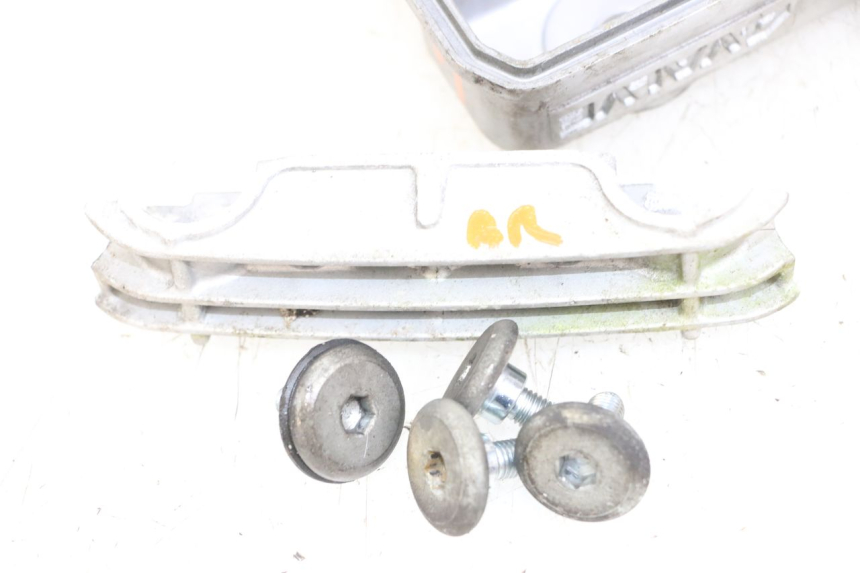 photo de COPERCHIO VALVOLE HYOSUNG GV AQUILA 125 (2000 - 2009) - Vista d'insieme del prodotto