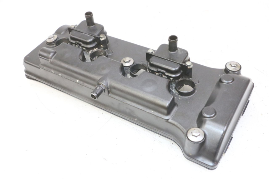 photo de CARTER TESTATA HONDA CB R 1000 (2018 - 2023) - Primo piano tecnico