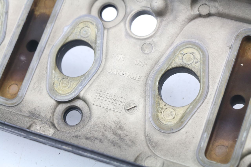 photo de CARTER TESTATA SUZUKI GSX-R GSXR 600 (2008 - 2010) - Dettaglio del componente