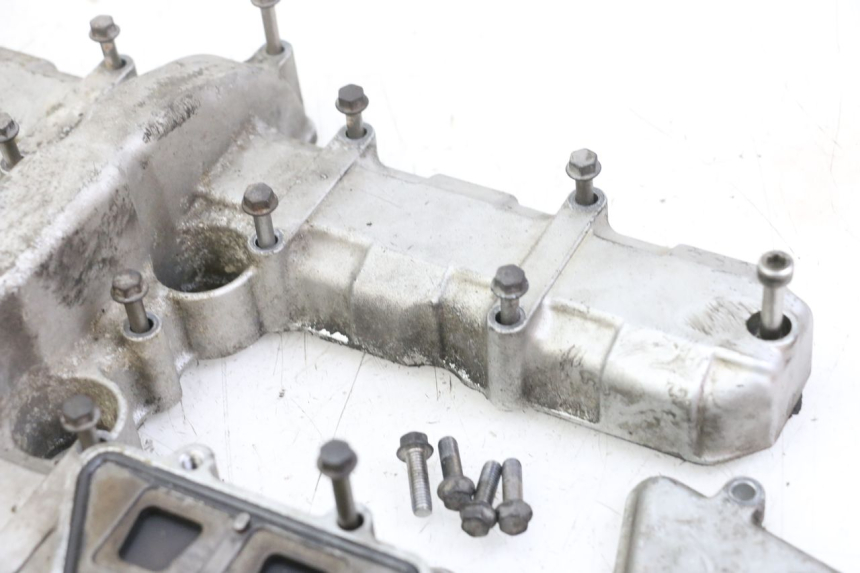 photo de CARTER TESTATA KAWASAKI ZR7 ZR-7 S 750 (1999 - 2004) - Dettagli dei punti di fissaggio