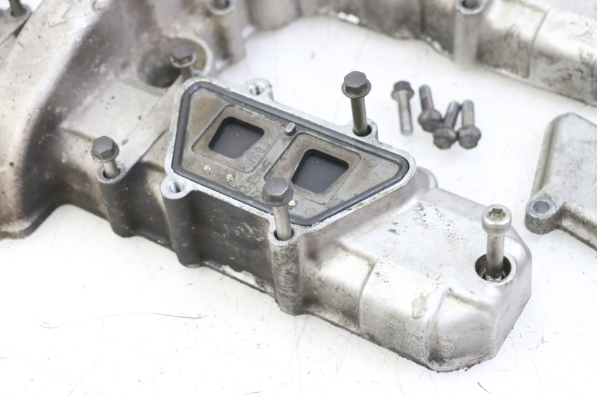 photo de CARTER TESTATA KAWASAKI ZR7 ZR-7 S 750 (1999 - 2004) - Stato della superficie e materiale