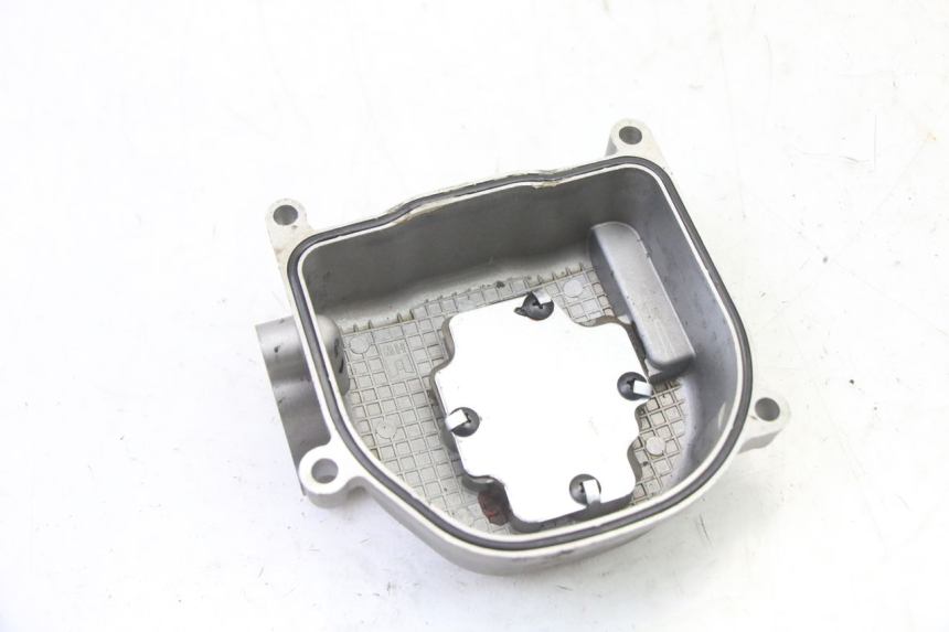 photo de CARTER TESTATA PEUGEOT KISBEE 4T 50 (2018 - 2022) - Zoom sullo stato d'uso