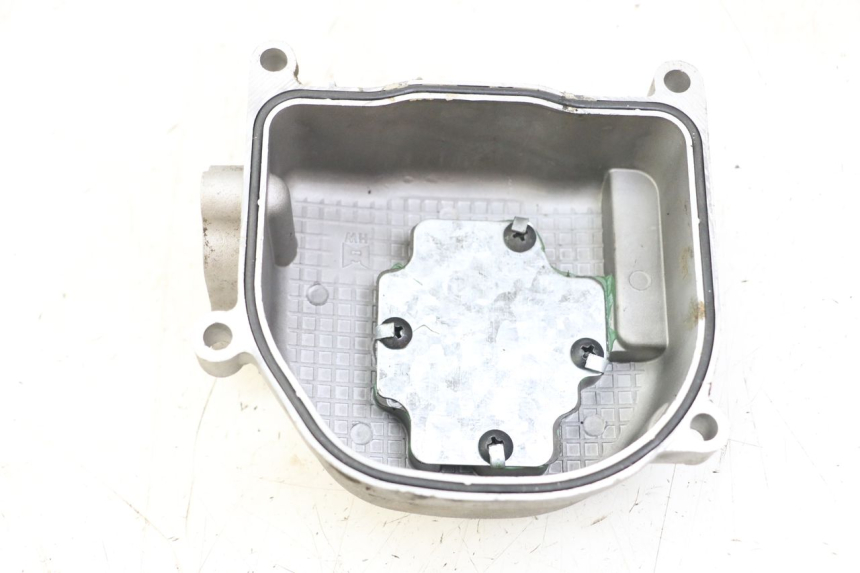 photo de CARTER TESTATA PEUGEOT KISBEE 4T 50 (2018 - 2022) - Zoom sullo stato d'uso