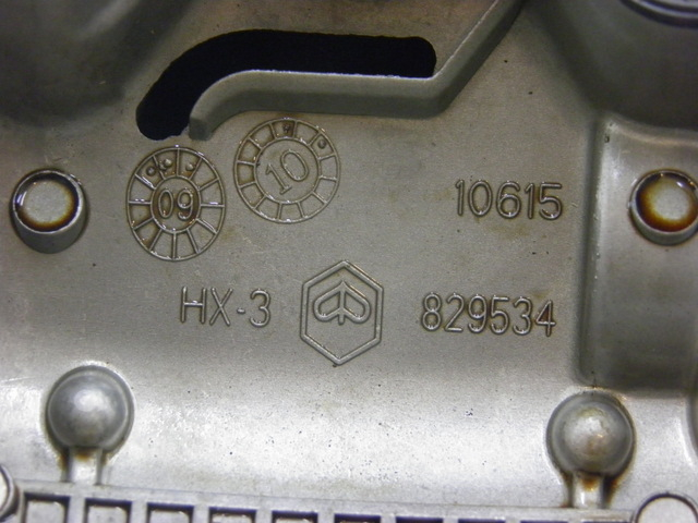 photo de COPERCHIO VALVOLE PIAGGIO XEVO - X EVO 125 (2010 - 2015) - Dettaglio del componente