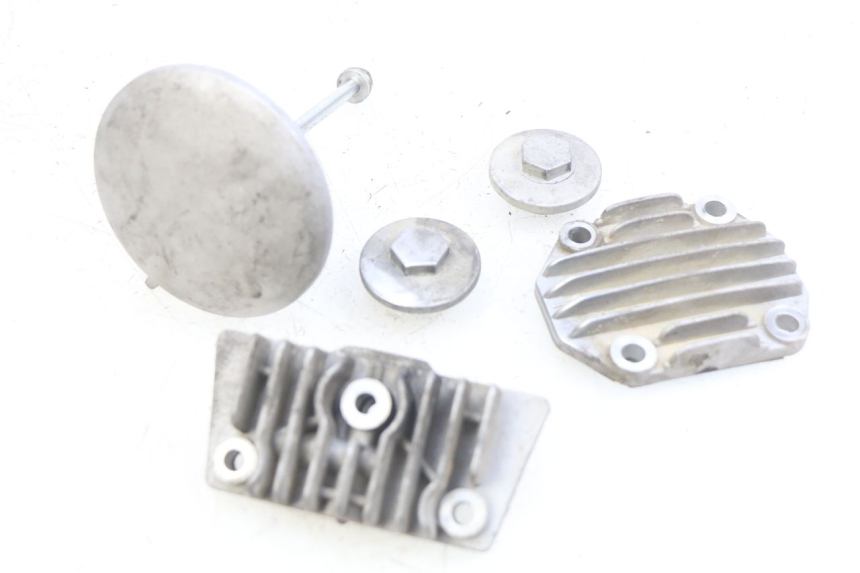 photo de COPERCHIO VALVOLE YCF PILOT 125 - Vista principale