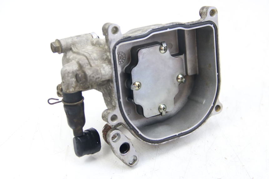 photo de COPERCHIO VALVOLE PEUGEOT V-CLIC VCLIC 50 (2007 - 2013) - Zoom sullo stato d'uso