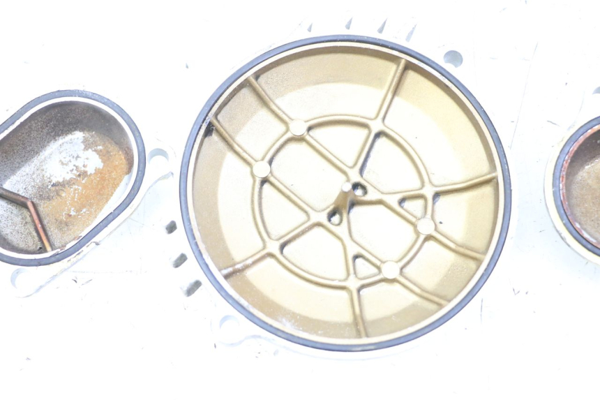 photo de COPERCHIO VALVOLE YAMAHA SR 125 (1982 - 2003) - Vista d'insieme del prodotto