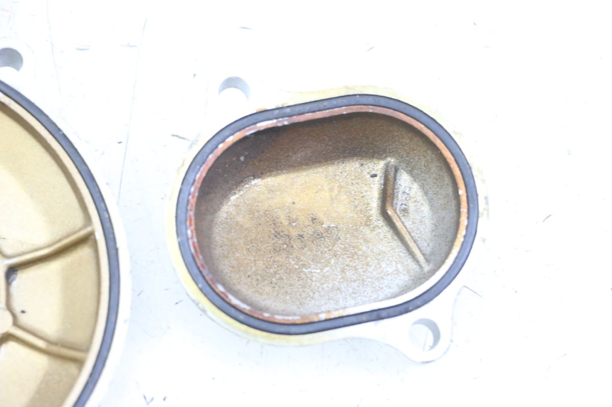 photo de COPERCHIO VALVOLE YAMAHA SR 125 (1982 - 2003) - Dettagli dei punti di fissaggio