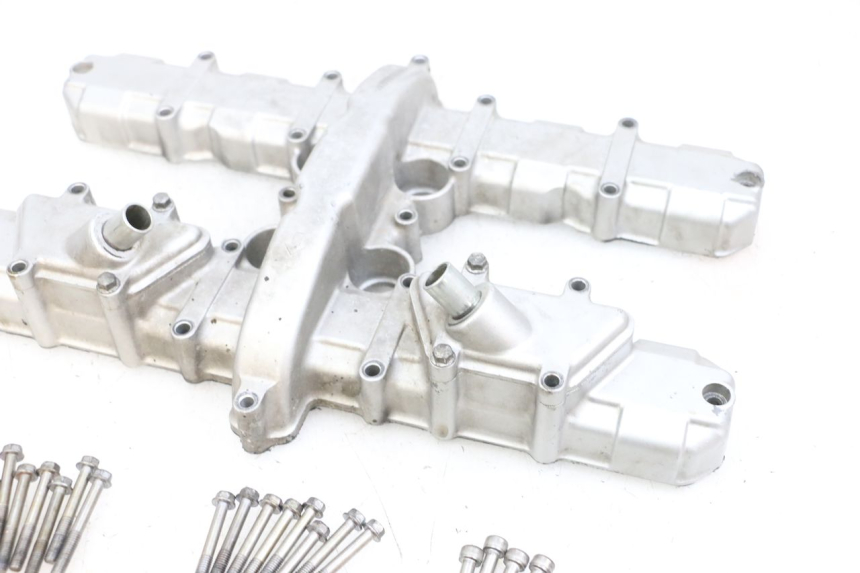 photo de CARTER TESTATA KAWASAKI ZR 7 750 (1999 - 2004) - Primo piano tecnico