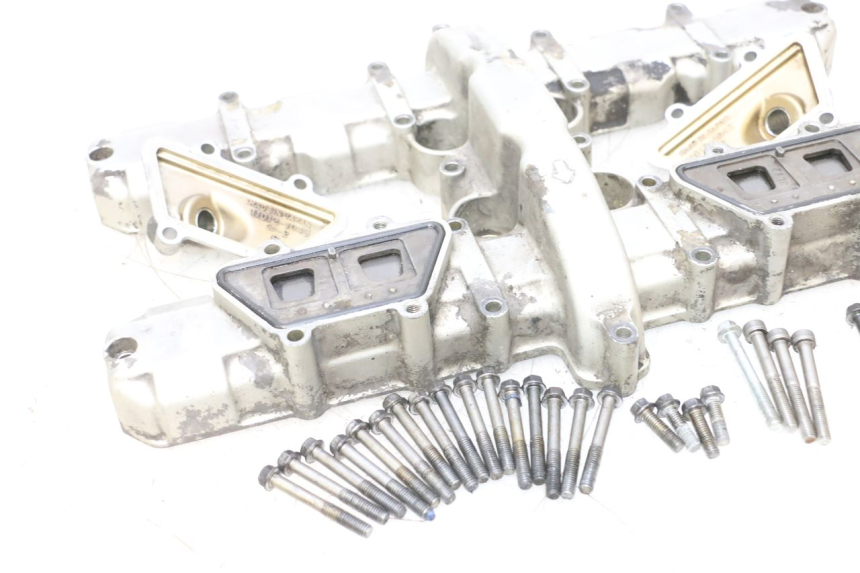 photo de CARTER TESTATA KAWASAKI ZR7 ZR-7 S 750 (1999 - 2004) - Dettagli dei punti di fissaggio