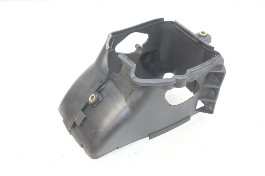 photo de COPERCHIO CILINDRO KYMCO AGILITY 16+ 4T 50 (2018 - 2023) - Primo piano tecnico