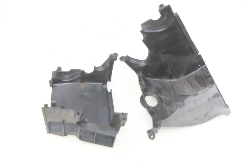 photo de COPERCHIO CILINDRO PEUGEOT CITYSTAR AIR 125 (2014 - 2017) - Zoom sullo stato d'uso