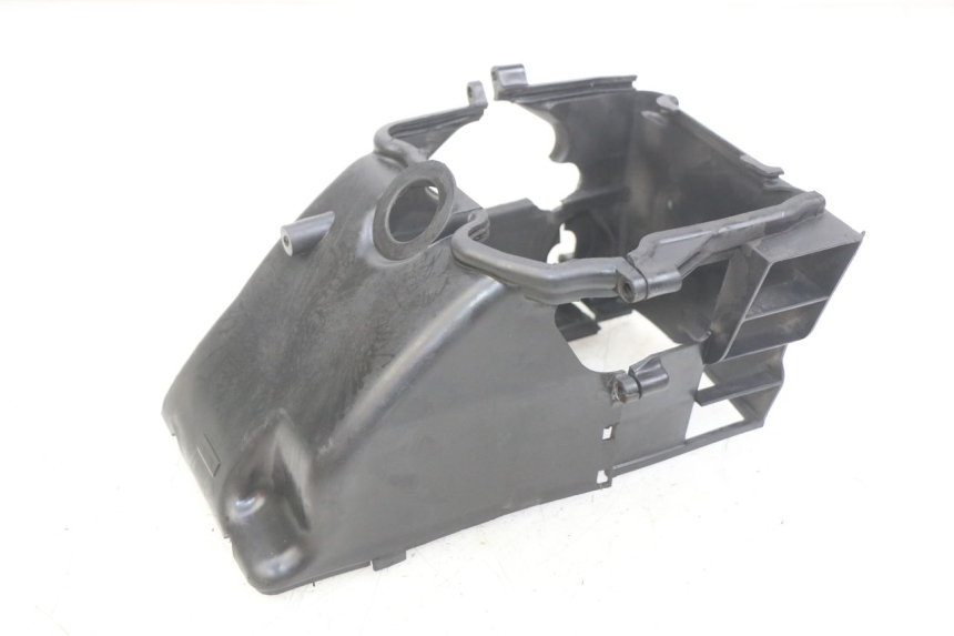 photo de COPERCHIO CILINDRO PEUGEOT CITYSTAR AIR 125 (2014 - 2017) - Primo piano tecnico