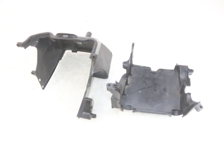 photo de COPERCHIO CILINDRO PEUGEOT CITYSTAR AIR 125 (2014 - 2017) - Vista d'insieme del prodotto