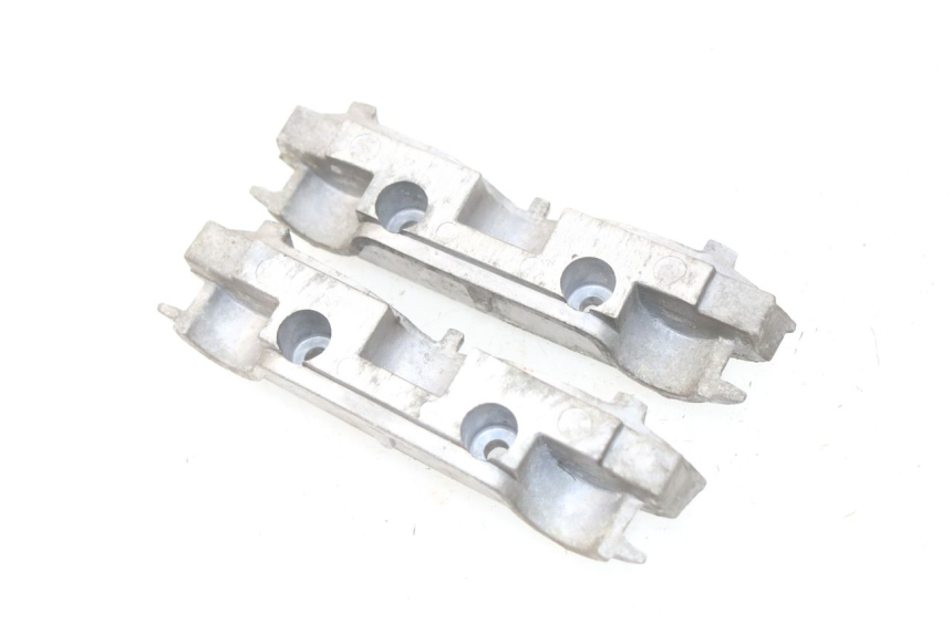 photo de COPERCHIO CILINDRO HYOSUNG COMET GTR 125 (2007 - 2014) - Dettaglio del componente