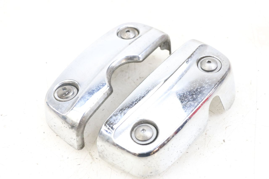 photo de COPERCHIO CILINDRO SUZUKI GZ MARAUDER 125 (1998 - 2004) - Zoom sullo stato d'uso