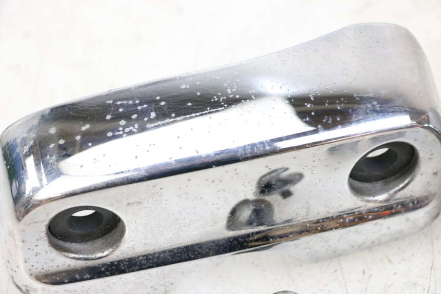 photo de COPERCHIO CILINDRO SUZUKI GZ MARAUDER 125 (1998 - 2004) - Stato della superficie e materiale