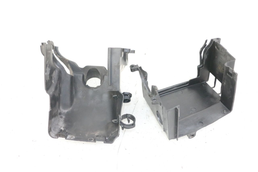 photo de COPERCHIO CILINDRO SYM JET 14 4T 50 (2018 - 2022) - Dettaglio del componente