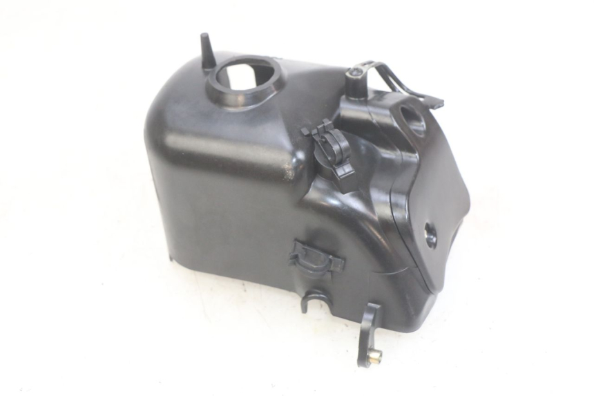 photo de COPERCHIO CILINDRO SYM JET SPORT XR 50 (2006 - 2015) - Primo piano tecnico